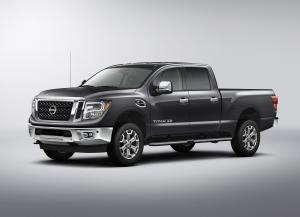 Nissan Titan Crew Cab XD SL 2015 года